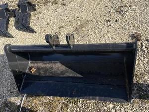 lot 272 image: CFG Industry 12EX-WD32B Bucket Attachment