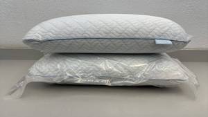 lot 68 image: Set of 2 Tempur-Pedic Serenity Standard Cooling Pillows
