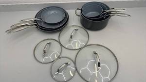 lot 90 image: GreenPan Nonstick Cookware Set with Lids - 7 Pieces - used condition