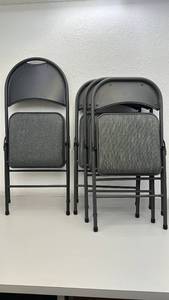 lot 105 image: 4 Padded Metal Folding Chairs with Gray Fabric Seat