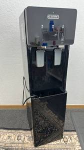 lot 107 image: Iceman Chefman Ice Maker and Water Dispenser with Hot and Cold Water Options
