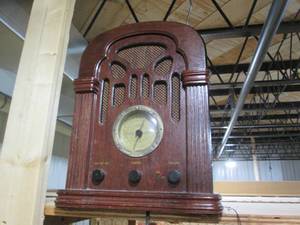 lot 230 image: Retro style AMFM console radio...