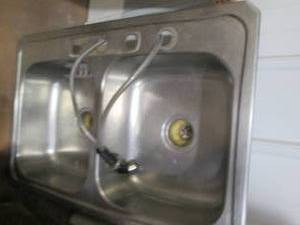 lot 235 image: Dual basin stainless steel kitchen ...