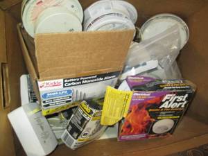 lot 244 image: Various brand and style smoke alarm...