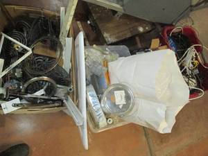 lot 245 image: Tons of electric stove parts, paint...