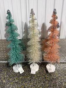 lot 53 image: Wondershop Bottle Brush Trees  Pastel with Glitter
