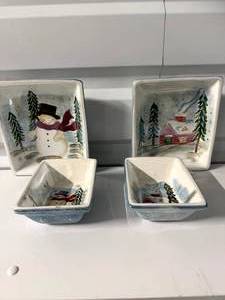 lot 57 image: Winter Cottage & Snowman Hand-Painted Tray Set