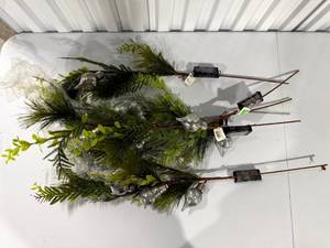 lot 73 image: Set of Lighted Christmas Greenery Picks