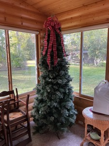 lot 124 image: Artificial Christmas Tree with Decorative Bow