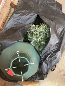 lot 32 image: Large Pre-Lit Christmas Tree with Bag and Plastic Stand