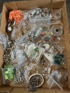 lot 55 image: Costume Jewelry Lot in Mixed Styles and Materials