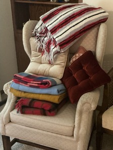 lot 59 image: Blankets and Cushions