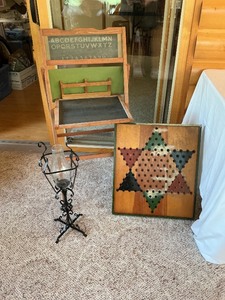 lot 103 image: Vintage Folding Blackboard Chalkboard With Metal Stand and Wooden Chinese Checkers Board