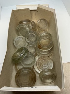 lot 169 image: Glass pieces. Unsure of what exactl...