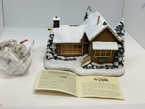 lot 199 image: 2003 Hawthorne Village Terry Redlin Woodland Diner Sculpture