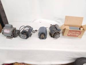 lot 8 image: Lot of 5 Assorted Dayton and GE Electric Motors 12 HP
