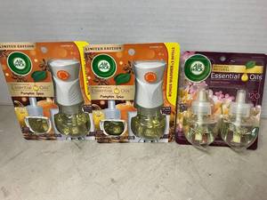 lot 73 image: Air Wick Essential Oils