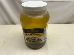 lot 136 image: 128oz Bonne Chere Classic House Italian Dressing