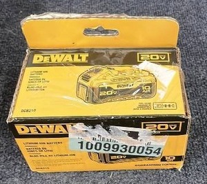 lot 71 image: DeWalt 20V Max XR Lithium-Ion Battery DCB210 Sealed