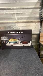 lot 102 image: Ovente Double Infrared Cooktop in Box