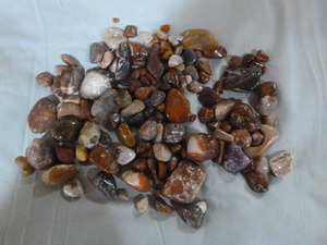 lot 87 image: Tumbled Stones