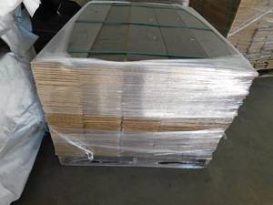 lot 6 image: Full Pallet of Laminate Flooring  Mohawk Brand