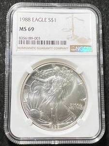 lot 50 image: 1988 AMERICAN SILVER EAGLE NGC MS69