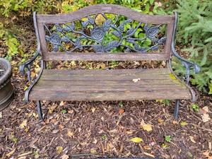lot 261 image: Berkeley Forge Weathered Rose Vine Garden Bench