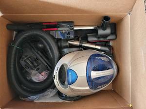 lot 246 image: Shark Roadster Vacuum