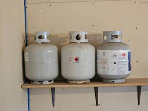 lot 272 image: Propane Tank Grouping of Three