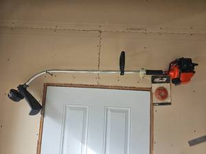 lot 277 image: GT  16 GAE Echo Weed Whip