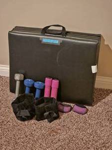 lot 133 image: Home Palates Mat & Weights