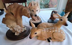 lot 247 image: Sand Cast Animal Statues  Bear  Fawn  Hawk  Wolf