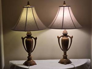 lot 139 image: Pair of Transitional Urn Form Table Lamps