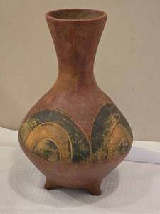 lot 197 image: Primitive 3-Footed Hand Painted Pottery Vase