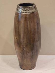 lot 209 image: Tall Rustic Carved Wood Floor Vase  Natural Stained Finish
