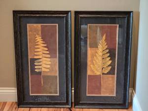lot 224 image: Pair of Framed Botanical Fern Art Prints  Coordinated Wall Set