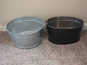 lot 366 image: Pair of Large Galvanized & Black Metal Utility Tubs