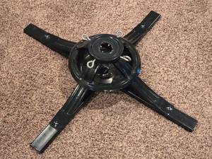 lot 300 image: Black Metal Christmas Tree Stand