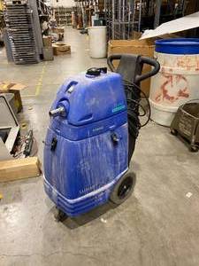 lot 29ET image: WetVac (592184) UntestedAs Is