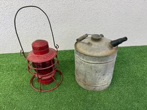lot 43 image: Northern Pacific Railroad Lantern & Fuel Can