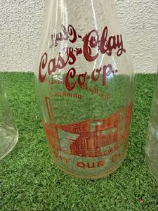 lot 49 image: Glass Soda Bottles, Dairy Bottles & Wine Bottles