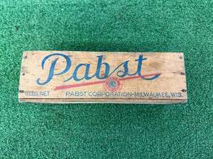 lot 67 image: Pabst Pasteurized Cheese Wood Shipping Box