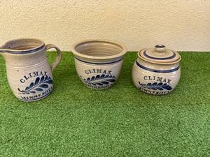 lot 68 image: Climax MN Pottery