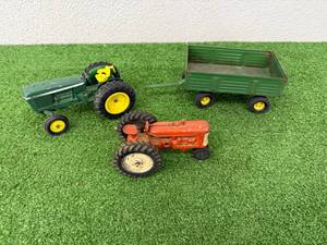 lot 87 image: Farm Toys