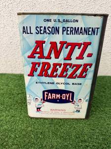 lot 97 image: Vintage Gallon Can Farm-Oyl Anti-Freeze