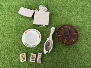 lot 115 image: Ashtrays & Lighters
