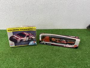 lot 157 image: 124 Thunderbird Model & 164 Trailer Rig