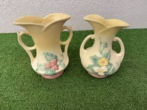 lot 172 image: Hull Pottery