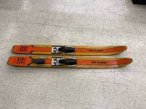 lot 196 image: Fat Cat Cut N Jump Water Skis